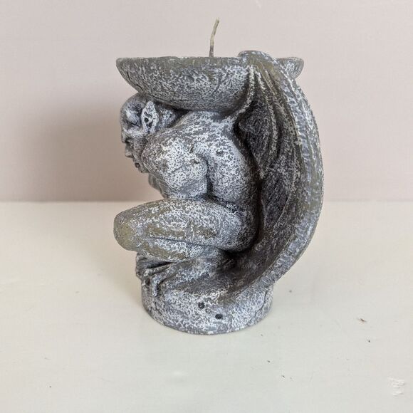 Rare Gothic Gargoyle Candle – Medieval Cathedral Style – Fantasy Decor – Unused - Picture 8 of 10
